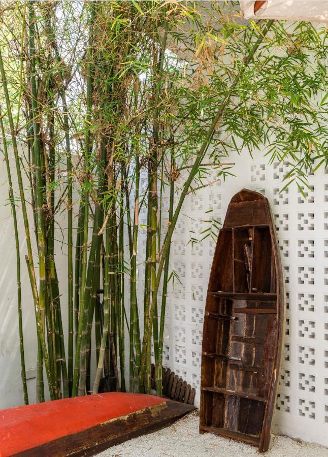 Lory'S Home Bangkok Exterior photo