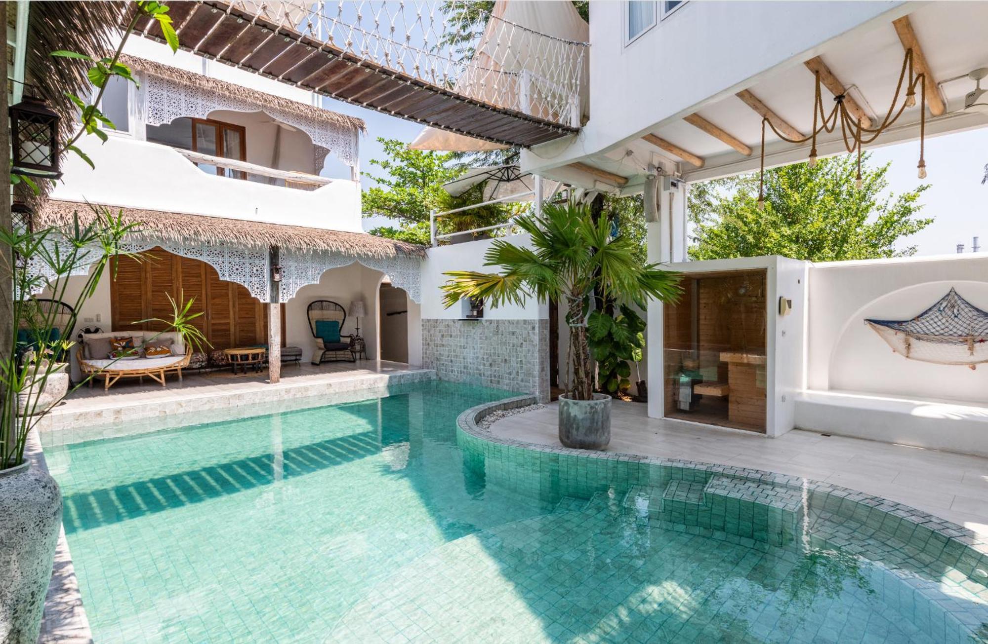 Lory'S Home Bangkok Exterior photo